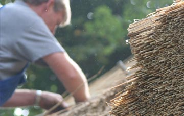 professional White Roding Or White Roothing thatchers